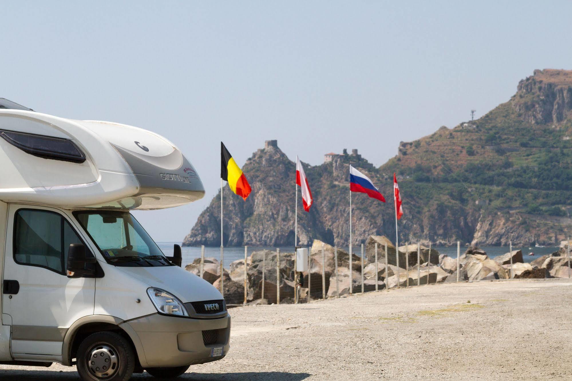 Camping La Focetta Sicula SantʼAlessio Siculo Εξωτερικό φωτογραφία